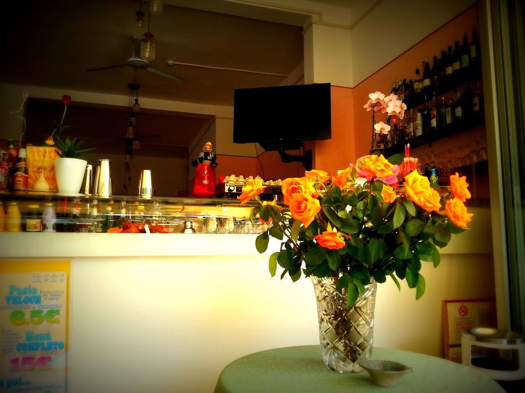 Hotel Zen Lignano Sabbiadoro Rum bild
